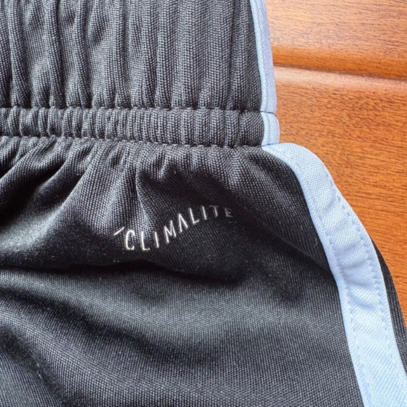 Boys' Athletic Shorts Under Amour/Adidas M/L Black/Gray - Picture 8 of 9